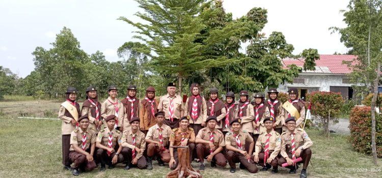 Gudep 008-001 dan 008-002 Universitas Riau melaksanakan Pengukuhan Calon Warga Pramuka